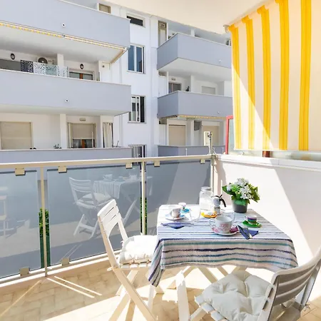 Lägenhet 78a - Casa Azalea Montesilvano Marina