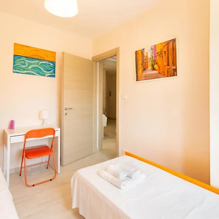 Apartment 78a - Casa Azalea